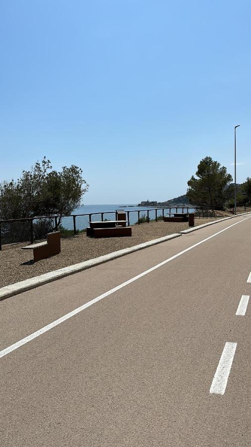 Appartamento Vicino Al Mare Con Parcheggio Riva Ligure Eksteriør billede